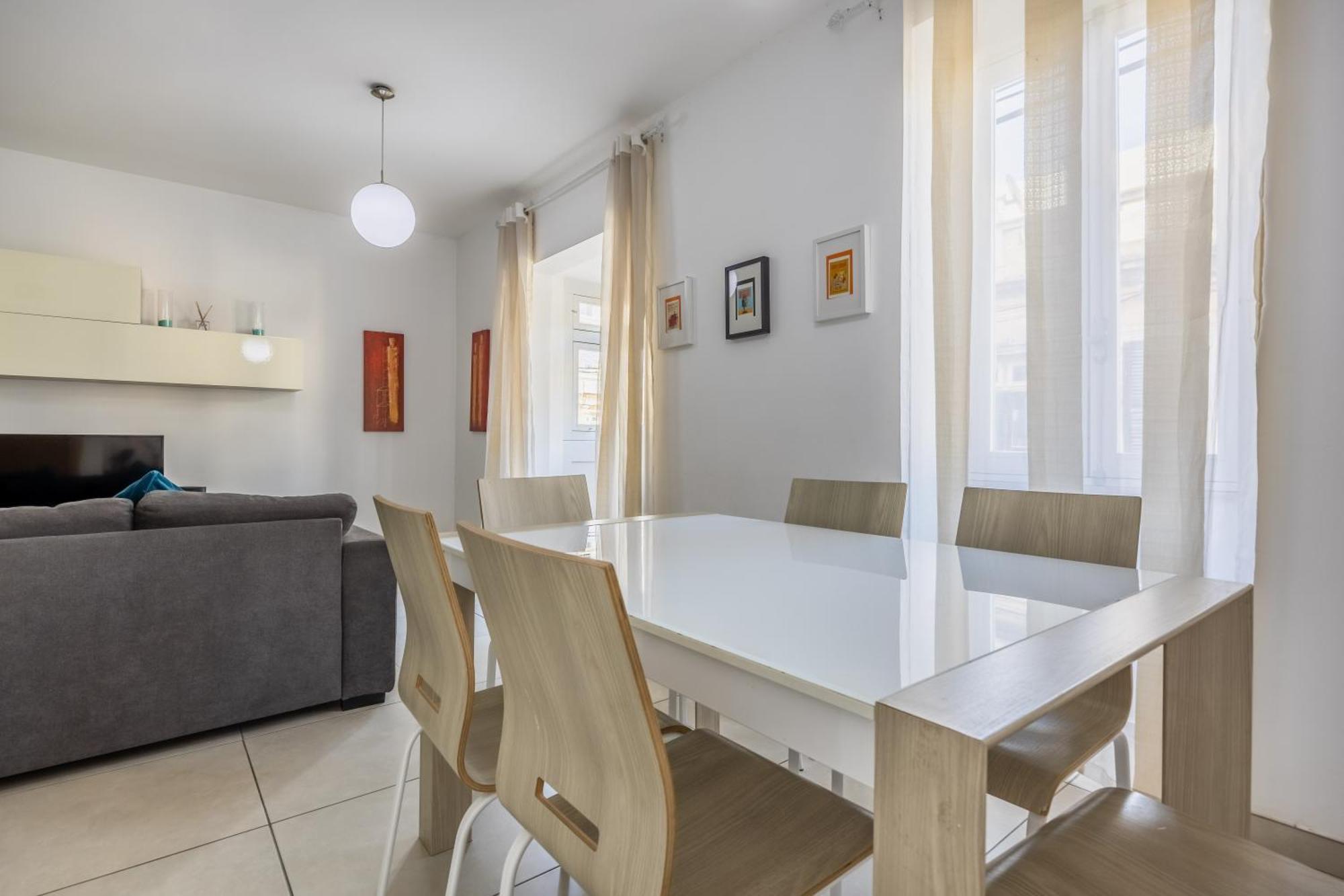 Superb 3Br Apt Close To Seafront Gzira Rum bild